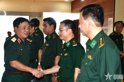 Triển khai đồng bộ, hiệu quả việc sắp xếp lại cơ quan quân sự địa phương