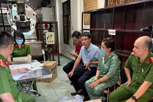 Khởi tố bị can sản xuất, buôn bán cà phê giả tại TP Huế