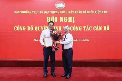 Bí thư Huyện ủy Đô Lương (Nghệ An) làm Thư ký Chủ tịch Ủy ban Trung ương MTTQ Việt Nam