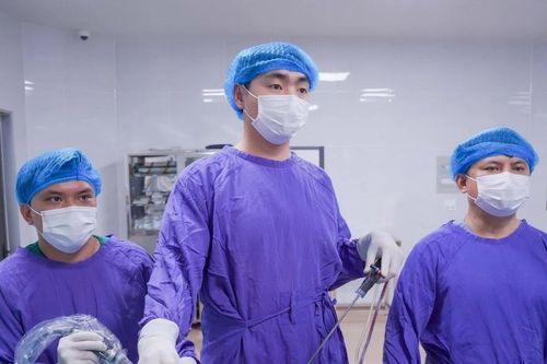 Thanh niên 27 tuổi bị máu đông màng phổi nguy kịch