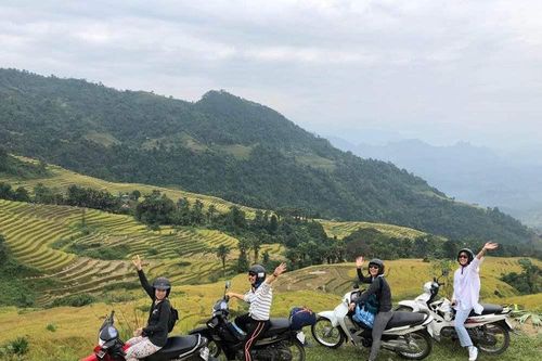 Tour xe máy Mã Pì Lèng – Lô Lô Chải hút khách trẻ mê phượt