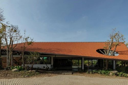Nhà cấp 4 cho gia đình nhiều thế hệ ở Bến Tre trên báo Mỹ