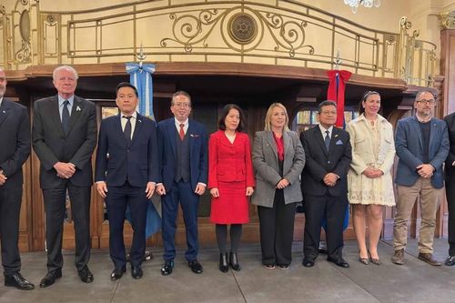 Việt Nam thúc đẩy hợp tác nghị viện ASEAN và Argentina