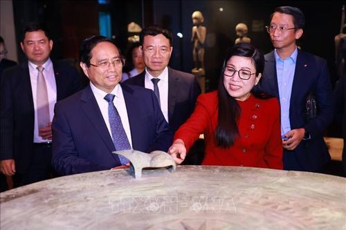 Thủ tướng Phạm Minh Chính thăm bảo tàng Pháp Quai Branly - Jacques Chirac
