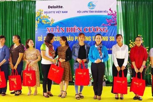 Khánh Hòa: Lan tỏa yêu thương nơi 'đầu sóng ngọn gió'