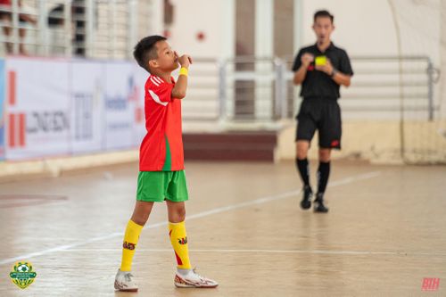 Thắng thuyết phục TP Thanh Hóa, U10 Thường Xuân giành vé vào bán kết