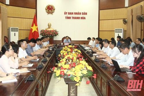 Triển khai nhiệm vụ cải cách thủ tục hành chính phục vụ chính quyền địa phương hai cấp
