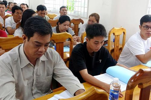 Tri Tôn tập huấn pháp luật lĩnh vực trồng trọt và bảo vệ thực vật