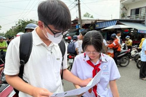 [Nóng] Điểm chuẩn chính thức vào 19 trường trung học phổ thông năm học 2025-2026 tại Đồng Nai