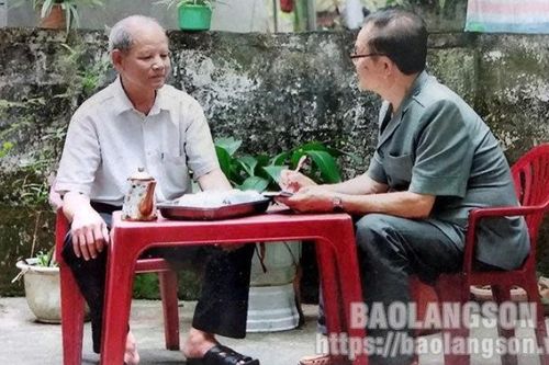 Niềm vui 'nhà báo làng'