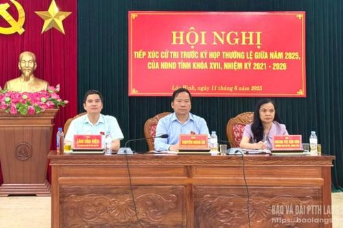 Đại biểu HĐND tỉnh tiếp xúc cử tri trước kỳ họp tại huyện Lộc Bình