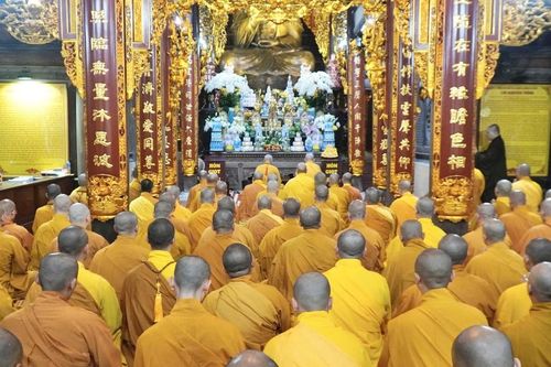Hơn 600 Tăng Ni sinh Học viện Phật giáo VN tại Hà Nội thọ an cư