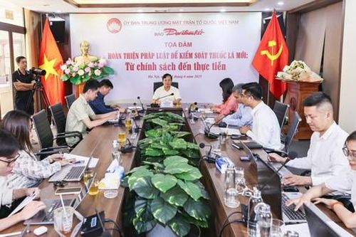 Xác định đúng bản chất để kiểm soát thuốc lá mới