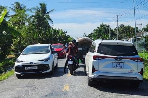 Quốc lộ 54 qua Vĩnh Long: 'Chiếc áo đã quá chật'