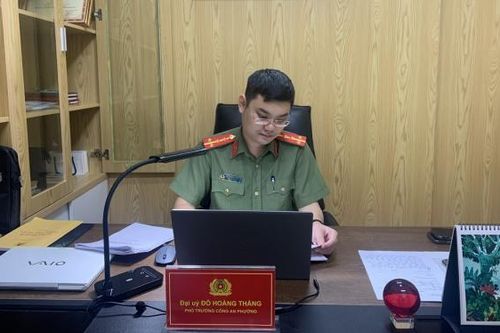 Dấn thân với công việc