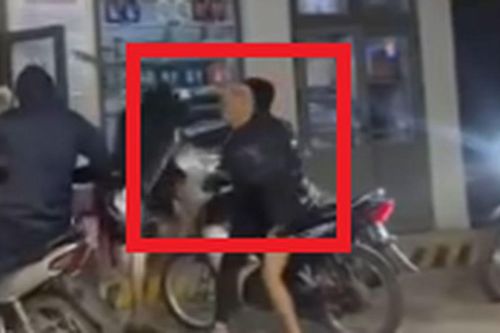 Clip: Hỗn chiến náo loạn cây xăng ở Nghệ An, lộ lý do gây bức xúc