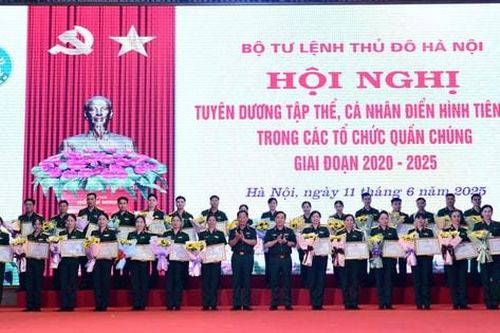 Tuyên dương 30 điển hình tiên tiến thuộc Bộ Tư lệnh Thủ đô