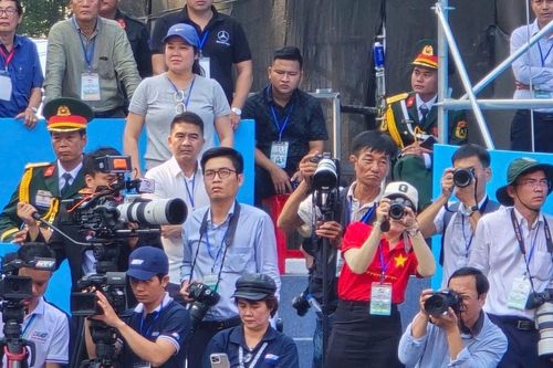 Tìm giải pháp phát triển cho kinh tế báo chí