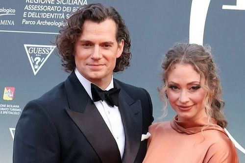 Không nhận ra 'siêu nhân' Henry Cavill