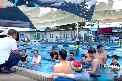 Trung tâm Thể thao dưới nước TP Hồ Chí Minh: Dạy bơi cho mọi lứa tuổi