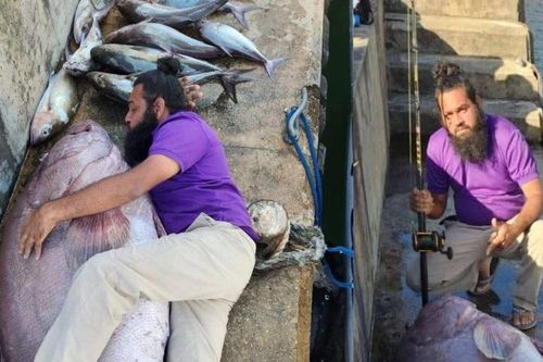 Tóm gọn 'lộc biển' khủng 149kg, ngư dân trúng đậm