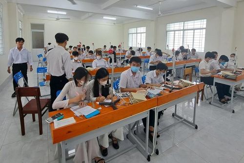 Bổ sung loại hình trường trung học nghề: Thêm lựa chọn cho người học