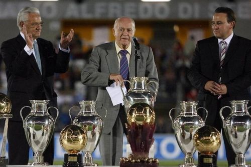 Cuộc đua Siêu Quả bóng Vàng Messi - Ronaldo