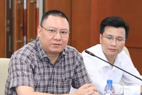 Ngân hàng rộng cửa vay vốn, vì sao doanh nghiệp nói khó tiếp cận?