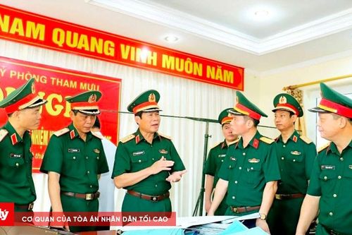 Kiểm tra việc thực hiện nhiệm vụ, sắp xếp lại cơ quan quân sự tại Quân khu 3