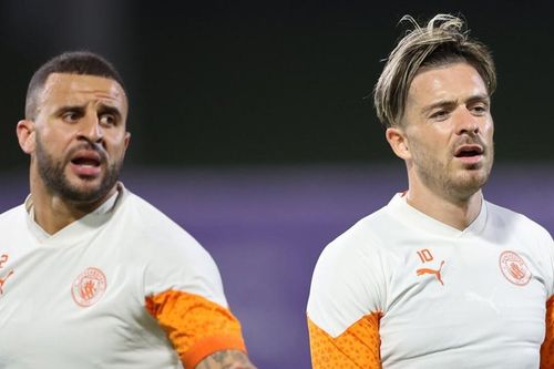 Pep Guardiola thẳng tay loại hai 'công thần' Man City