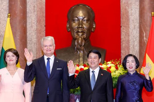 Chủ tịch nước Lương Cường chủ trì lễ đón Tổng thống Litva và Phu nhân