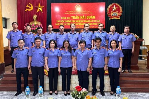 VKSND tối cao kiểm tra việc sắp xếp tổ chức, tinh gọn bộ máy tại VKSND tỉnh Hưng Yên