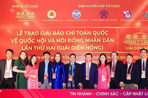 Giải báo chí: Hành trình của đam mê
