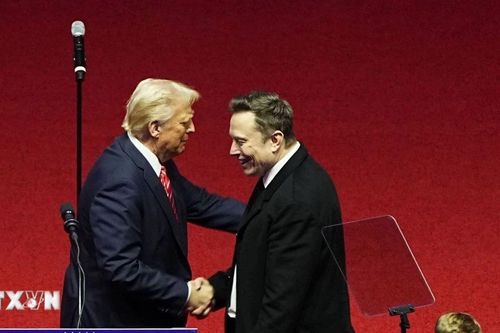 Tỷ phú Elon Musk tìm cách 'giảng hòa' với Tổng thống Donald Trump
