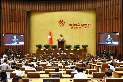 Quốc hội thông qua Nghị quyết sắp xếp đơn vị hành chính là khoảnh khắc lịch sử
