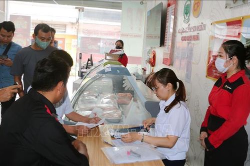 Phạt 3 cửa hàng của Công ty C.P Việt Nam ở Sóc Trăng hơn 100 triệu đồng