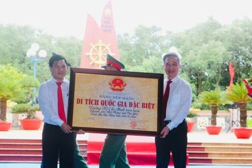 Đường Hồ Chí Minh trên biển đón Bằng xếp hạng Di tích quốc gia đặc biệt
