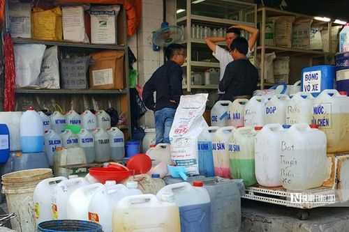 Tp.HCM sẽ siết chặt kiểm soát 'điểm nóng' hóa chất chợ Kim Biên