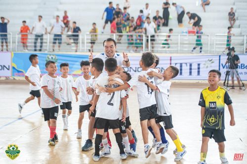 Bán kết U8 Thạch Thành - U8 Thiệu Hóa: Trận 'chung kết sớm' giữa hai ứng viên nặng ký