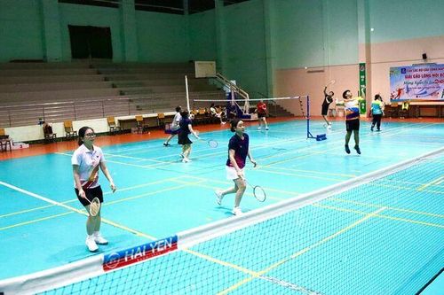 Sức hút với môn cầu lông