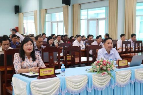 Châu Thành tập huấn kỹ năng ứng dụng AI trong công tác hành chính