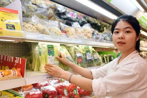 Từ ngày 1-7, hàng hóa dưới 20 triệu đồng phải có chứng từ thanh toán không dùng tiền mặt mới được khấu trừ thuế
