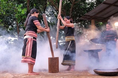 Nhịp chày giã gạo