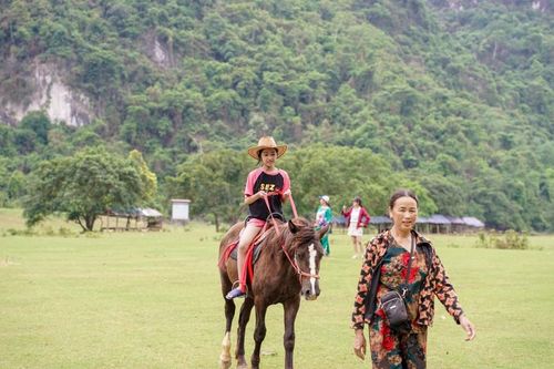 Rộn ràng du lịch hè