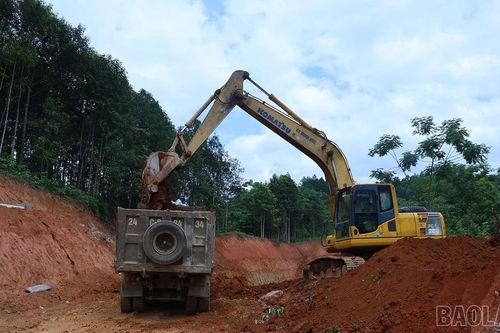 Dự án đường Quang Kim - Cốc San sẽ thảm nhựa một số đoạn tuyến trước 30/6