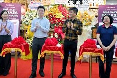 Khai trương Nhà sách FAHASA Sông Hương