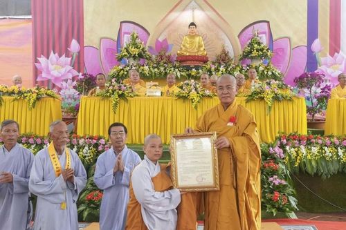 Đắk Nông: Trao quyết định bổ nhiệm trụ trì chùa Phước An (Đắk R'lấp)