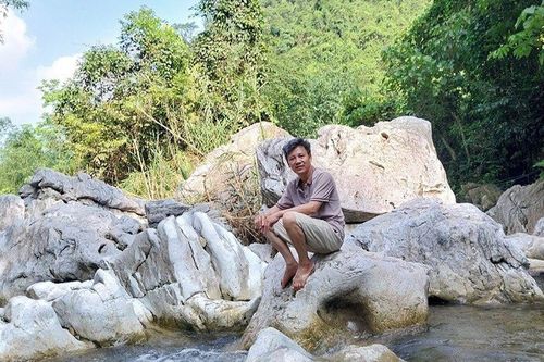 Lên ngàn tắm thác