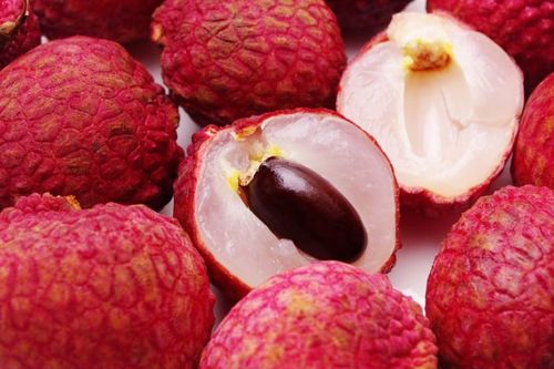 Vải vào mùa, 'bỏ túi' ngay 5 bí quyết chọn vải ngọt lịm, dày cùi