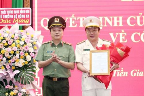 Bộ Công an công bố quyết định về công tác cán bộ tại Công an các tỉnh miền Tây Nam bộ